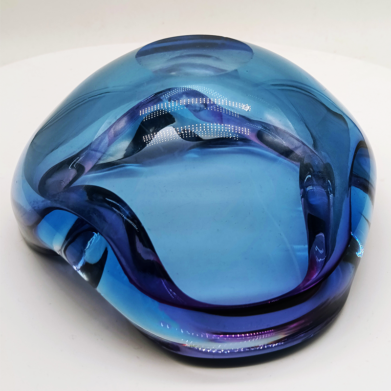 1960s Big Ashtray or Catch-all in Murano Glass by Flavio Poli for Seguso. 16 cm. Made in Italy.