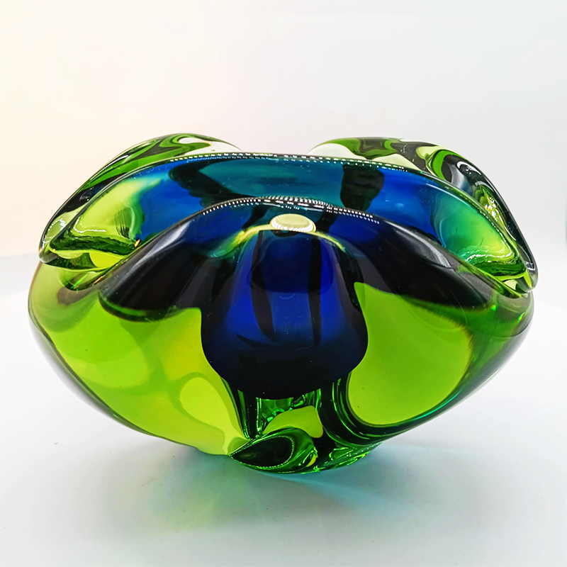 1960s Stunning Big Ashtray or Catch-all in Murano Glass by Flavio Poli. Made in Italy