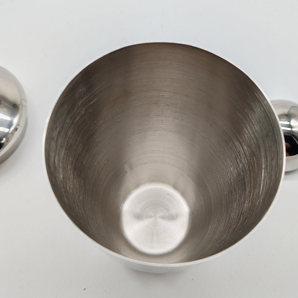 Vintage Space Age Cocktail Shaker in Stainless Steel - 1970s.