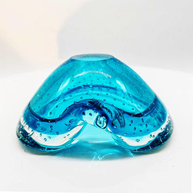 1960s Shell Ashtray or Catch-all in Murano Glass by Flavio Poli for Seguso. Made in Italy.