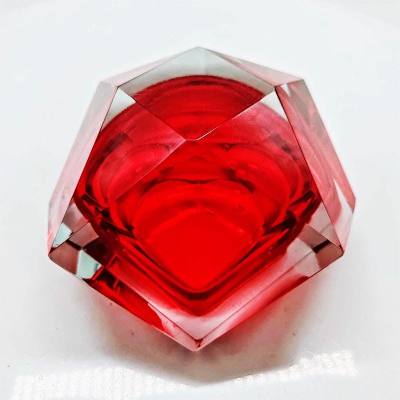 1960s Stunning Red Ashtray or Catch-all in Murano Glass by Flavio Poli for Seguso.