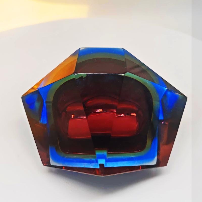 1960s Stunning Ashtray or Catch-all in Murano Glass by Flavio Poli for Seguso. Made in Italy
