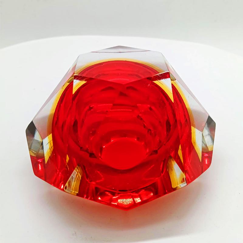 1960s Ashtray or Catch-all in Murano Glass by Flavio Poli for Seguso. Made in Italy.