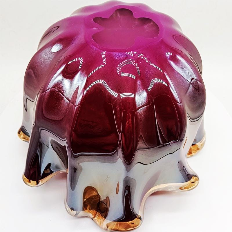 Big Glossy Purple Jacketed Fazzoletto Vase in Hand Worked Murano Glass. Made in Italy.