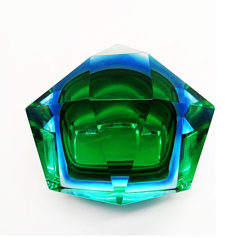 1960s Stunning Ashtray or Catch-all in Murano Glass by Flavio Poli for Seguso. Made in Italy - 14 cm.