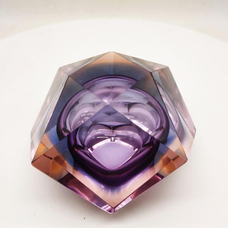 1960s Rare Colors Multifaceted Ashtray or Catch-all in Murano Glass by Flavio Poli for Seguso. Made in Italy