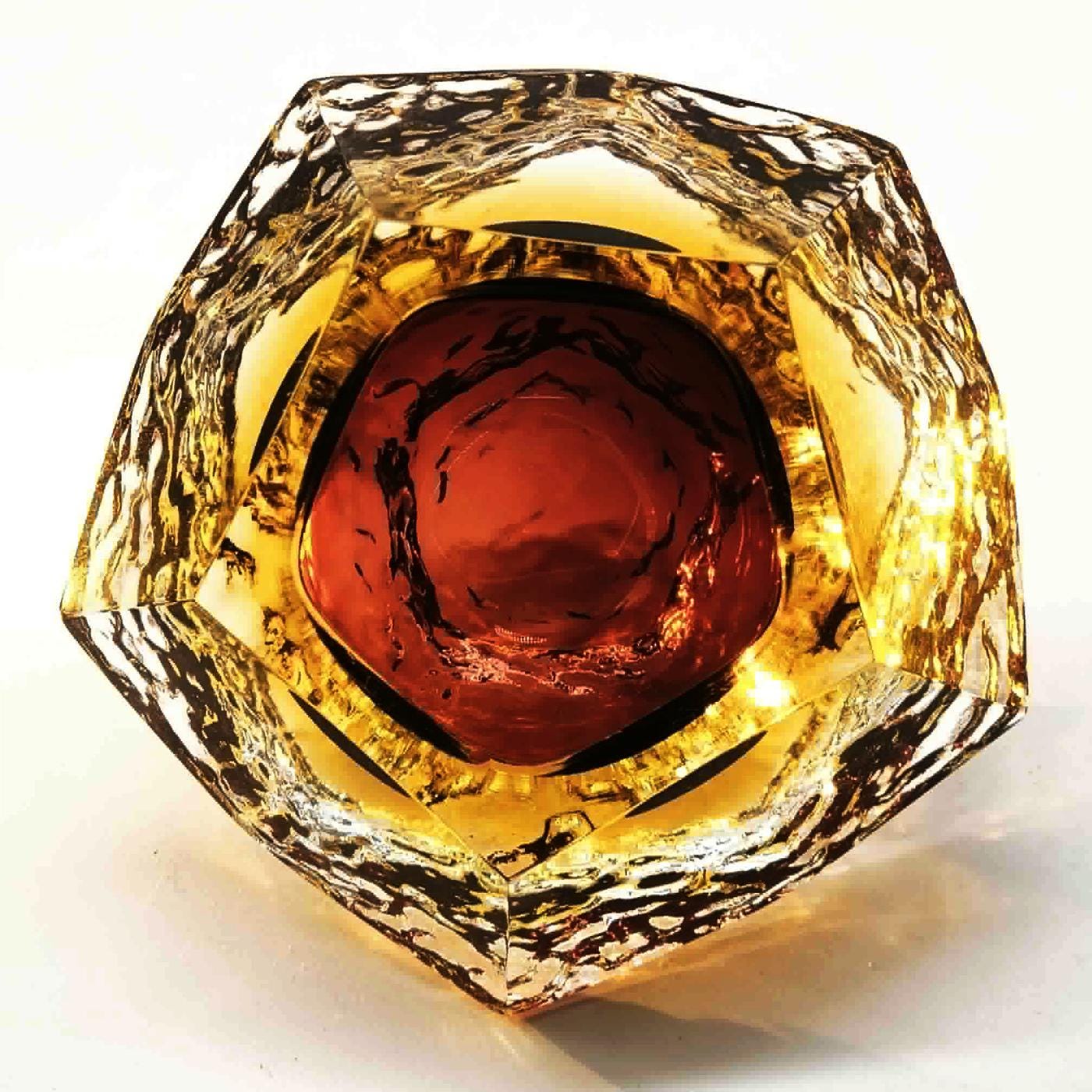 1960s Stunning Ashtray or Catch-all in Murano Glass by Flavio Poli for Seguso. Made in Italy.