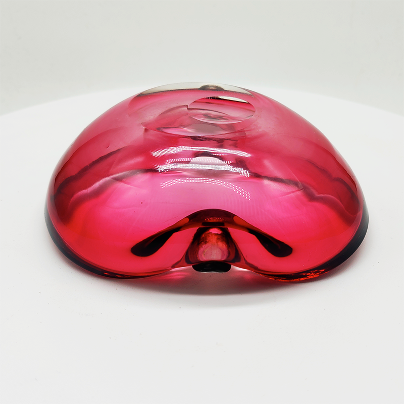 1960s Pink Ashtray in Submerged Murano Glass. Made in Italy.