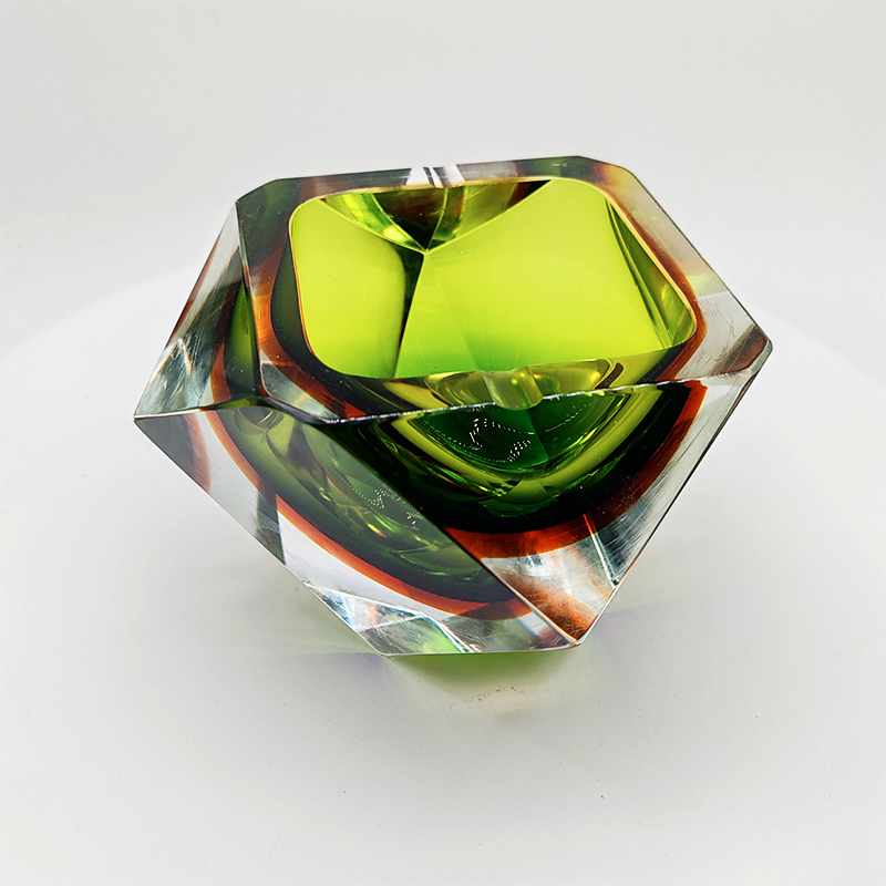 1960s Stunning Huge Ashtray or Catch-all in Murano Glass by Flavio Poli for Seguso. 20 cm - 7.87 inches. Made in Italy,