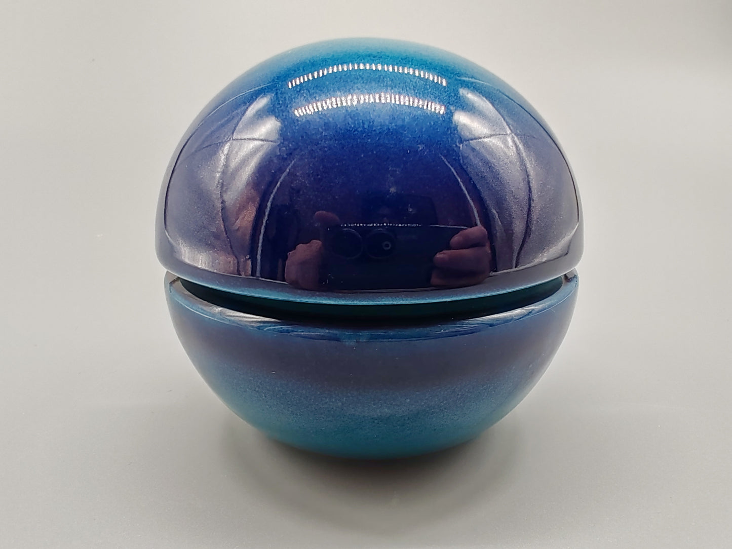 Space age sphere jewelry box by Emilio Cheveri. Made in Italy