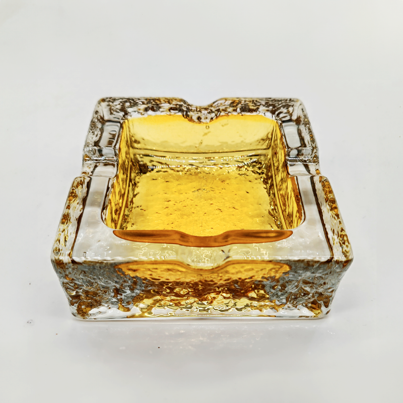 1970s Stunning Square Ashtray or Catch-all in Handcrafted Murano Glass by Antonio Imperatore. Made in Italy.