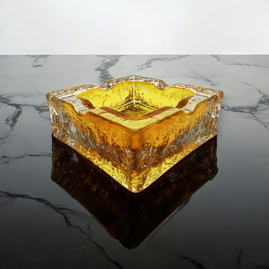 1970s Stunning Square Ashtray or Catch-all in Handcrafted Murano Glass by Antonio Imperatore. Made in Italy.