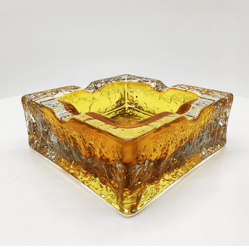 1970s Stunning Square Ashtray or Catch-all in Handcrafted Murano Glass by Antonio Imperatore. Made in Italy.