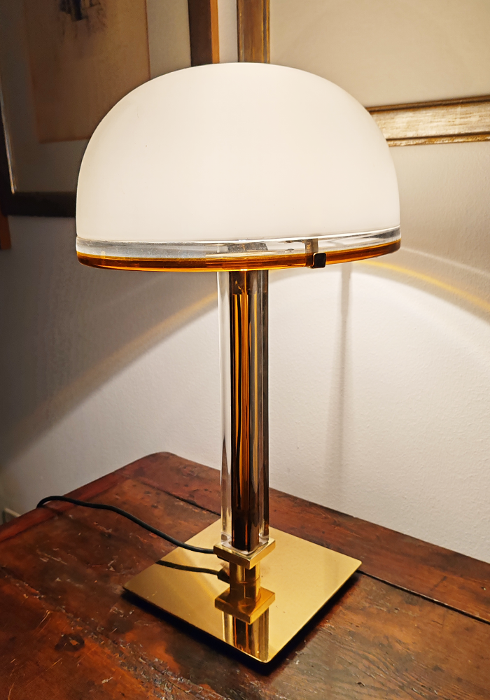 Astonishing Belboi Table lamp by Venini in Murano Hand Blown Glass - 1994