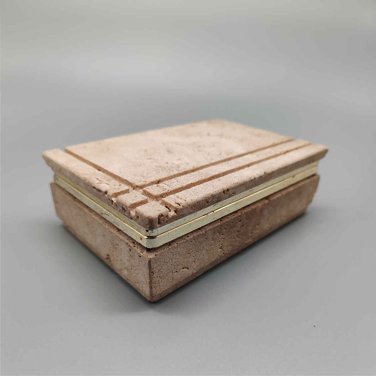 Box in Travertine by Enzo Mari for F.lli Mannelli - 1970s