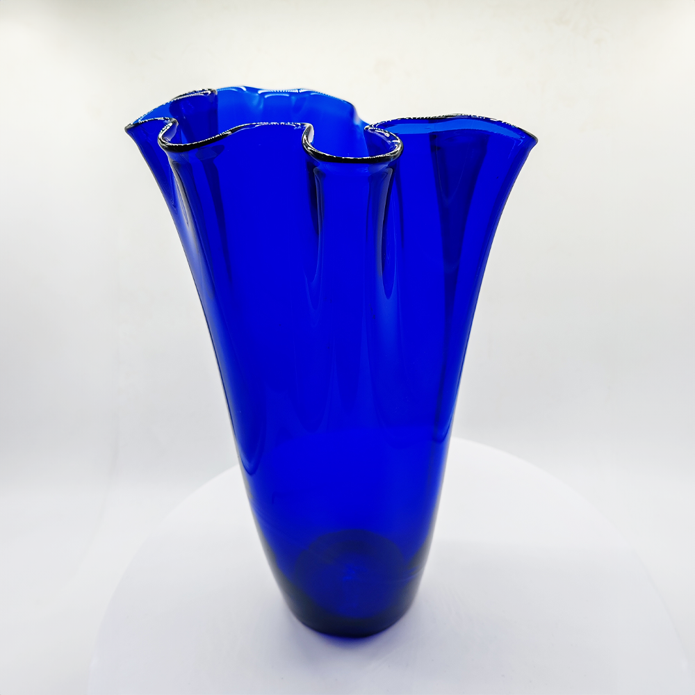 Vintage Big Hand-Carved Jacketed Fazzoletto Vase in Murano Glass - 1960s