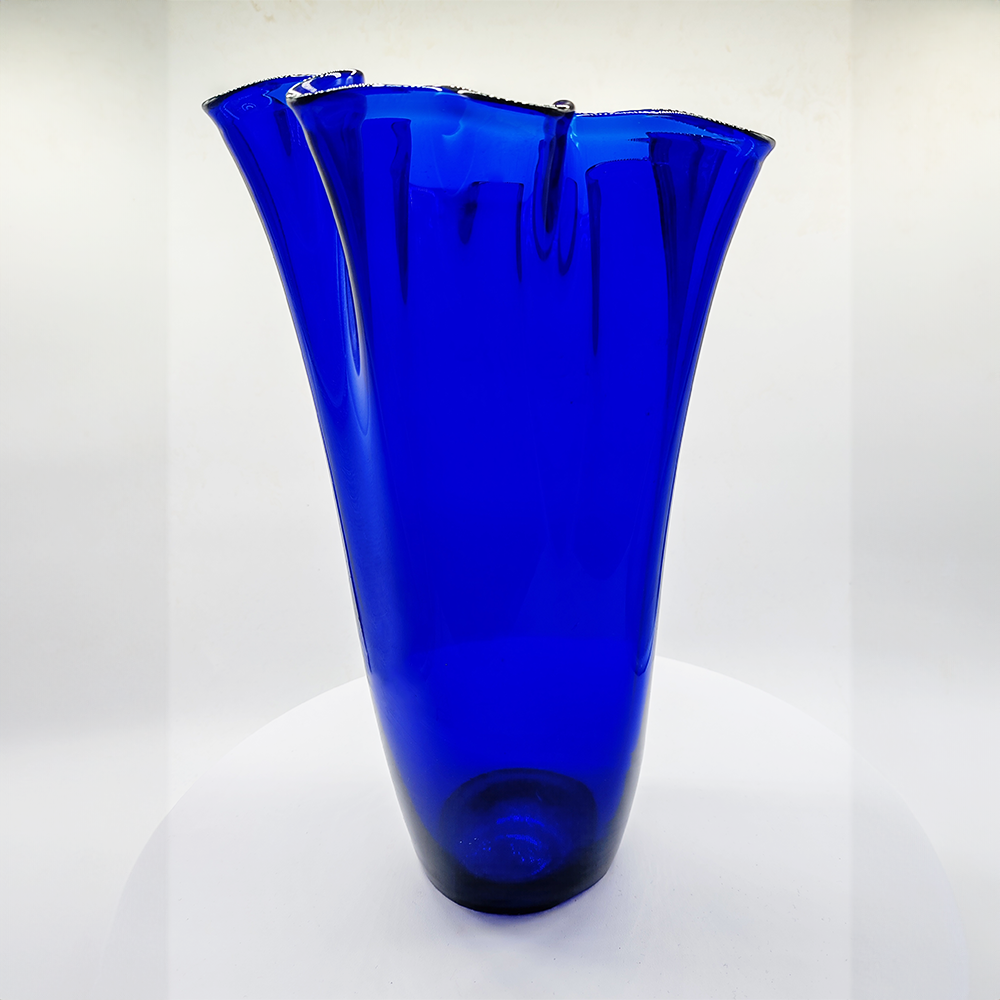 Vintage Big Hand-Carved Jacketed Fazzoletto Vase in Murano Glass - 1960s