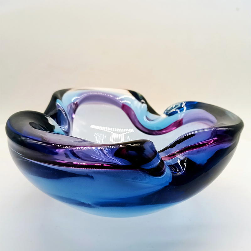 1960s Big Ashtray or Catch-all in Murano Glass by Flavio Poli for Seguso. 16 cm. Made in Italy.