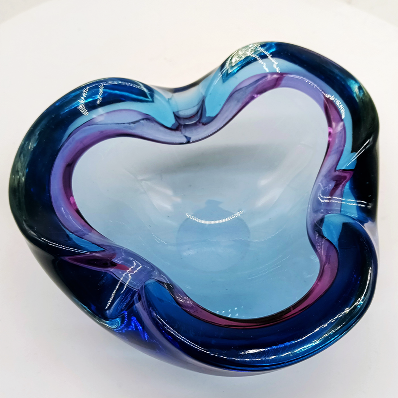 1960s Big Ashtray or Catch-all in Murano Glass by Flavio Poli for Seguso. 16 cm. Made in Italy.