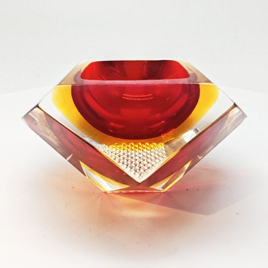 1960s Ashtray or Catch-all in Murano Glass by Flavio Poli for Seguso. Made in Italy.