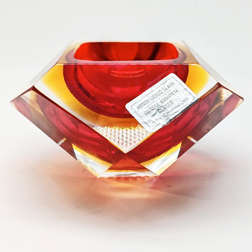 1960s Ashtray or Catch-all in Murano Glass by Flavio Poli for Seguso. Made in Italy.