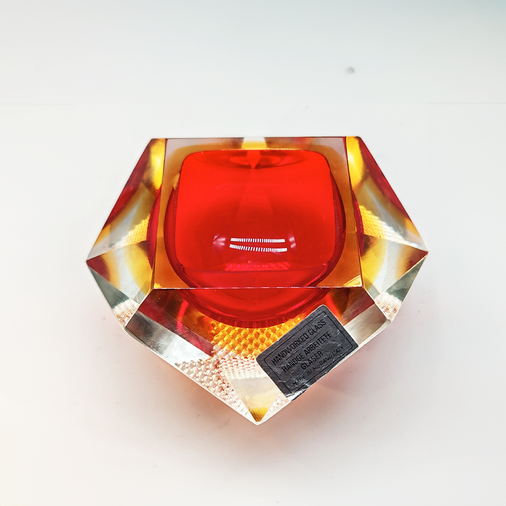 1960s Ashtray or Catch-all in Murano Glass by Flavio Poli for Seguso. Made in Italy.