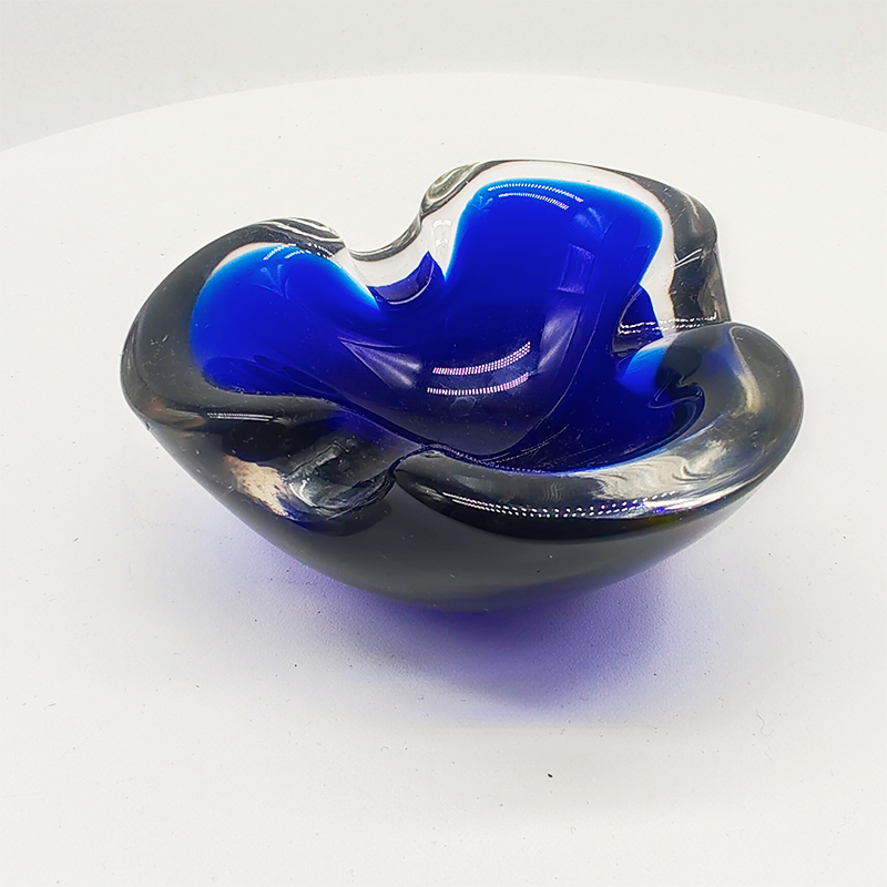 1960s Ashtray or Catch-all in Murano Glass by Flavio Poli for Seguso. Made in Italy.