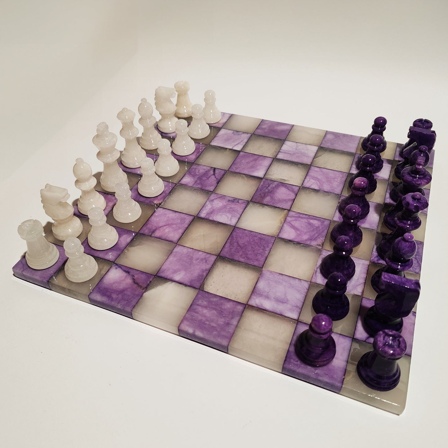 1970s Chess Set in Hand Carved Genuine  Alabaster of Volterra.  Transparent White and Purple - Made in Italy