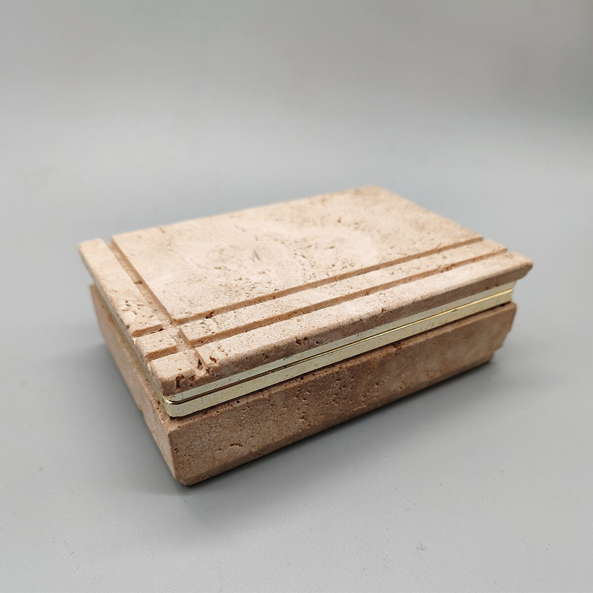 1970s Box in Travertine by Cerri Nestore. Made in Italy.