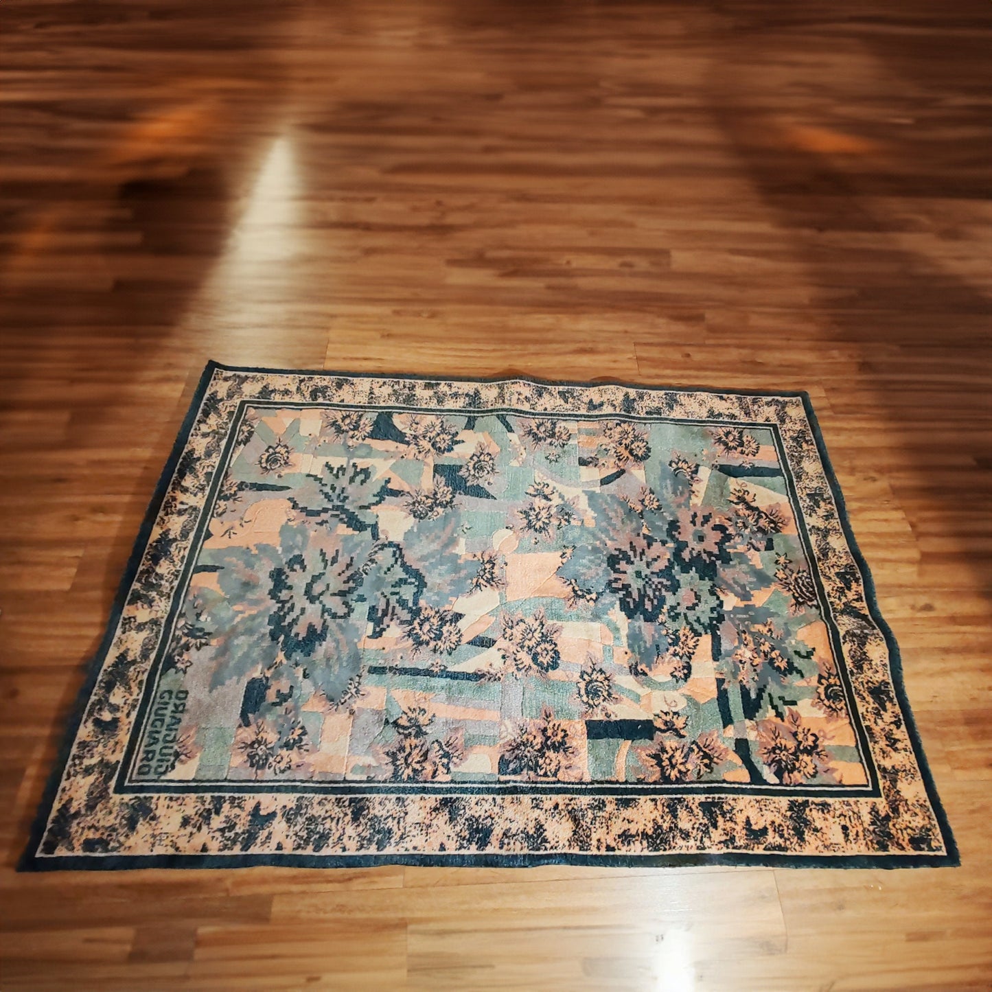 1980s Stunning Rug by Giorgetto Giugiaro for Paracchi in Wool.