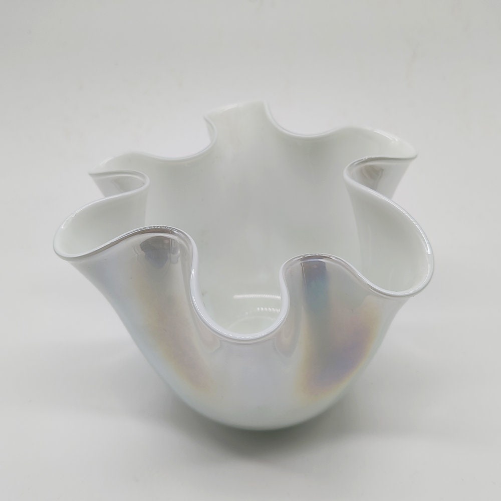 Vintage Jacketed Pearl White Fazzoletto Vase in Murano Glass - 1960s