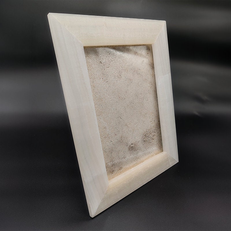 Astonishing big Photo Frame in Onyx and Travertine - made in Italy - 1970s.
