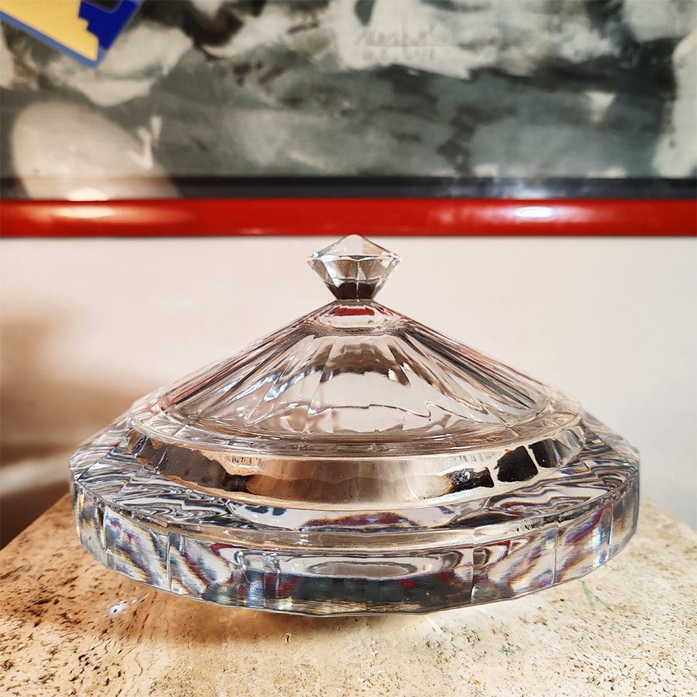 1970s Big Jewelry Holder - Candy Holder in heavy Crystal by Antonio Imperatore. Made in Italy.