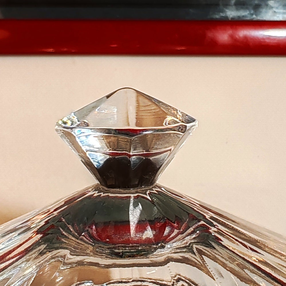 1970s Big Jewelry Holder - Candy Holder in heavy Crystal by Antonio Imperatore. Made in Italy.
