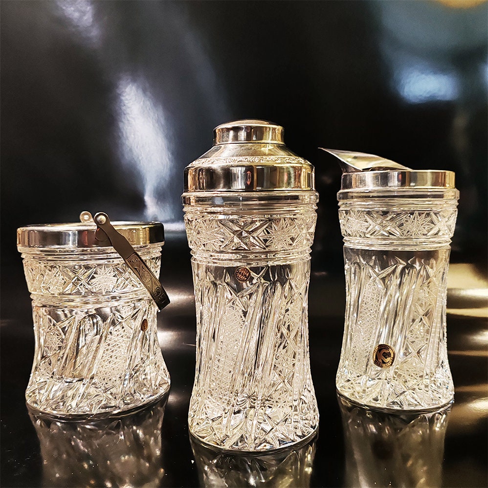 1960s Set with 2 Cocktail Shaker and Ice Bucket in Lead Crystal by Kristall Krisla. Made in Italy.