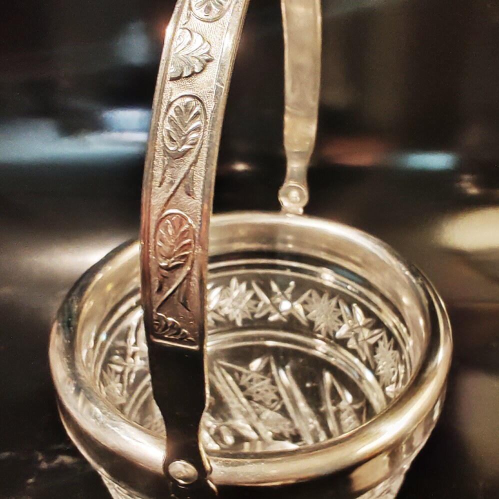 1960s Set with 2 Cocktail Shaker and Ice Bucket in Lead Crystal by Kristall Krisla. Made in Italy.