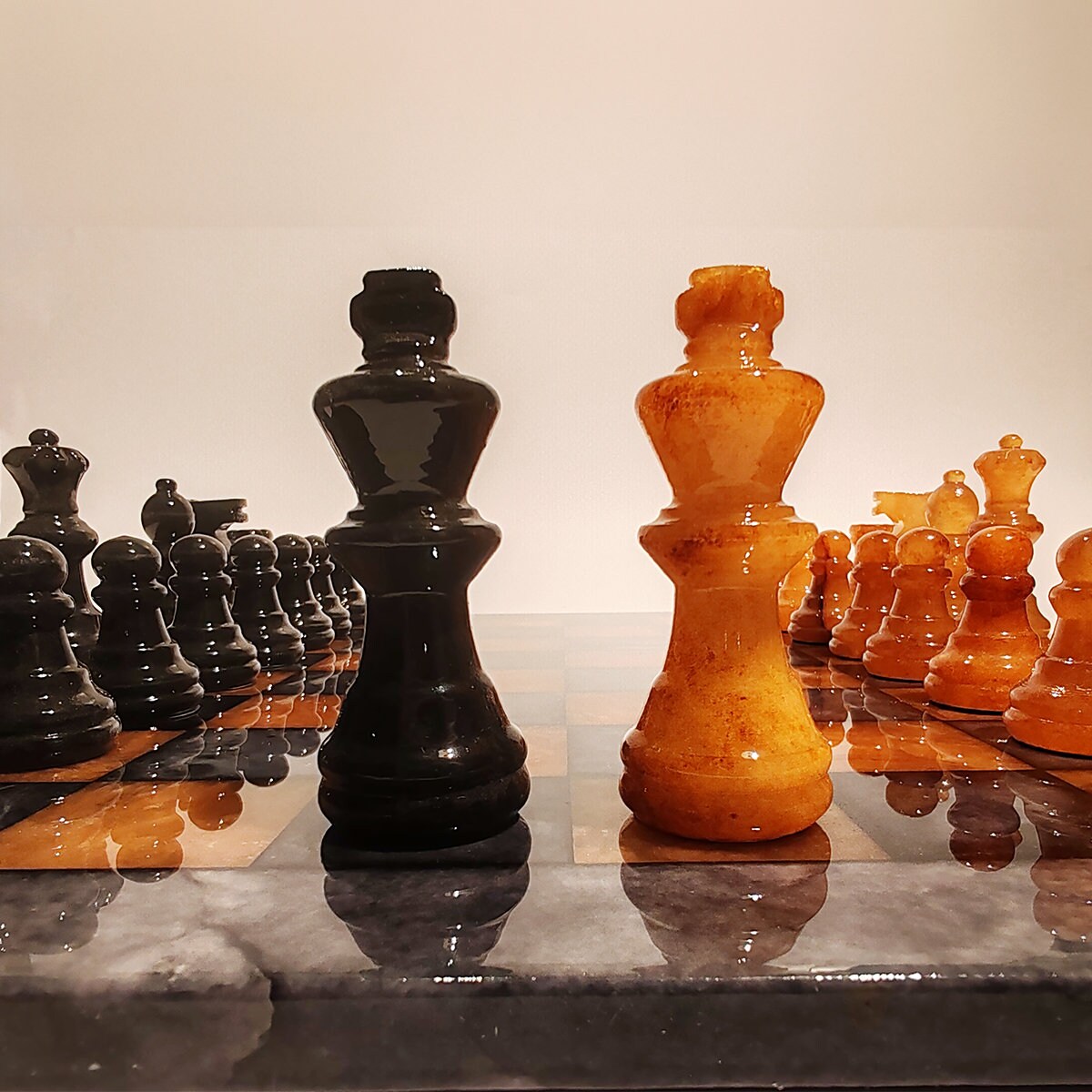 1970s Stunning Chess Set in Genuine Hand Carved Alabaster of Volterra - Black and Brown - Made in Italy