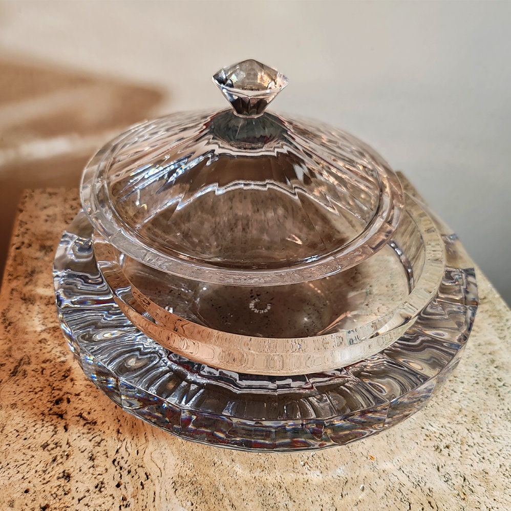 1970s Big Jewelry Holder - Candy Holder in heavy Crystal by Antonio Imperatore. Made in Italy.
