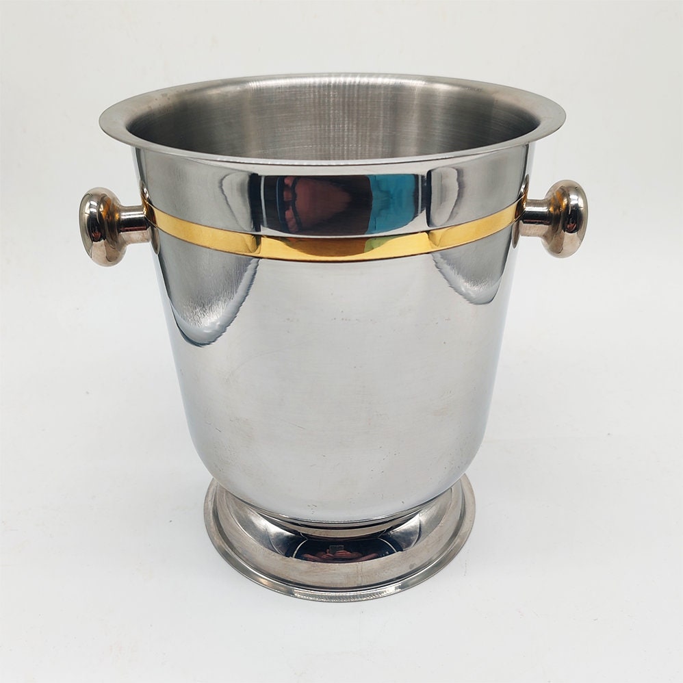1970s Big Set with Ice Bucket, Tray and 6 Glasses by VEV in Stainless Steel and Gold.