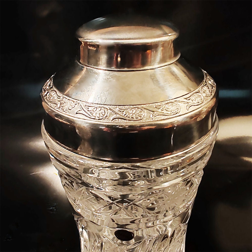 1960s Set with 2 Cocktail Shaker and Ice Bucket in Lead Crystal by Kristall Krisla. Made in Italy.