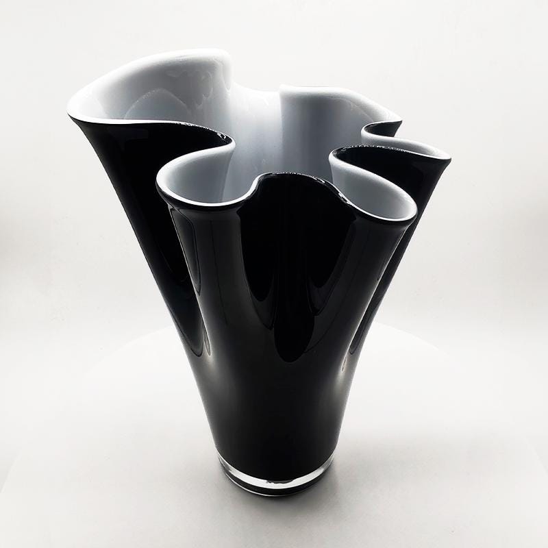 1960s Stunning Big Jacketed Fazzoletto Vase in Murano Glass - Bright Black and White. Made in Italy
