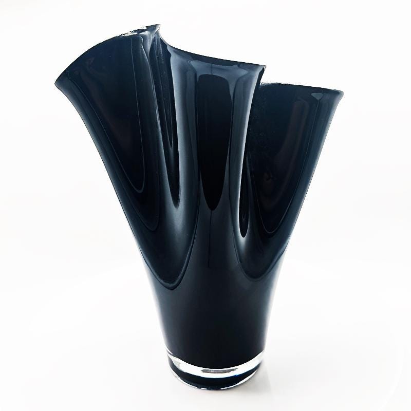 1960s Stunning Big Jacketed Fazzoletto Vase in Murano Glass - Bright Black and White. Made in Italy