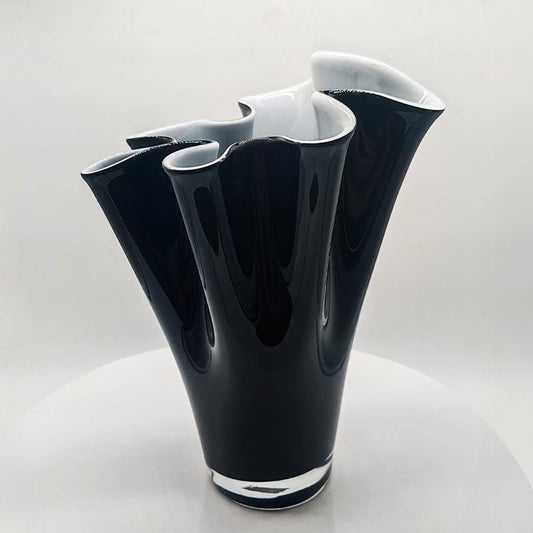 1960s Stunning Big Jacketed Fazzoletto Vase in Murano Glass - Bright Black and White. Made in Italy