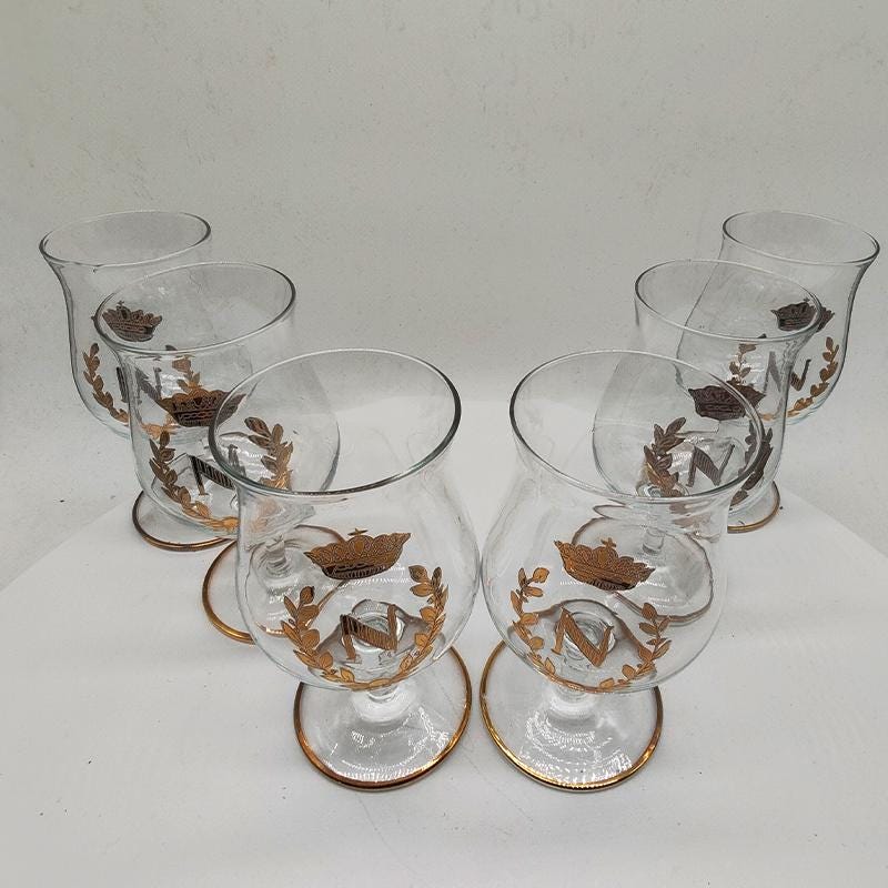 1970s Set of 6 Liquor Glasses by Napoleon with Gold Finishes.