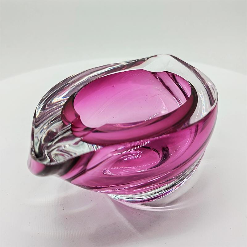 1960S Big Ashtray or Catch-all in Lead Crystal by Val Saint Lambert. Made in Belgium.