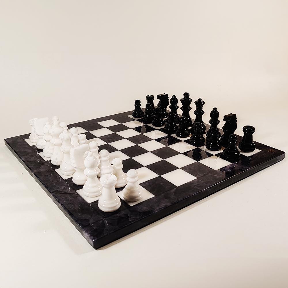 1970s Stunning Chess Set in Genuine Hand Carved Alabaster of Volterra - Black and White - Made in Italy
