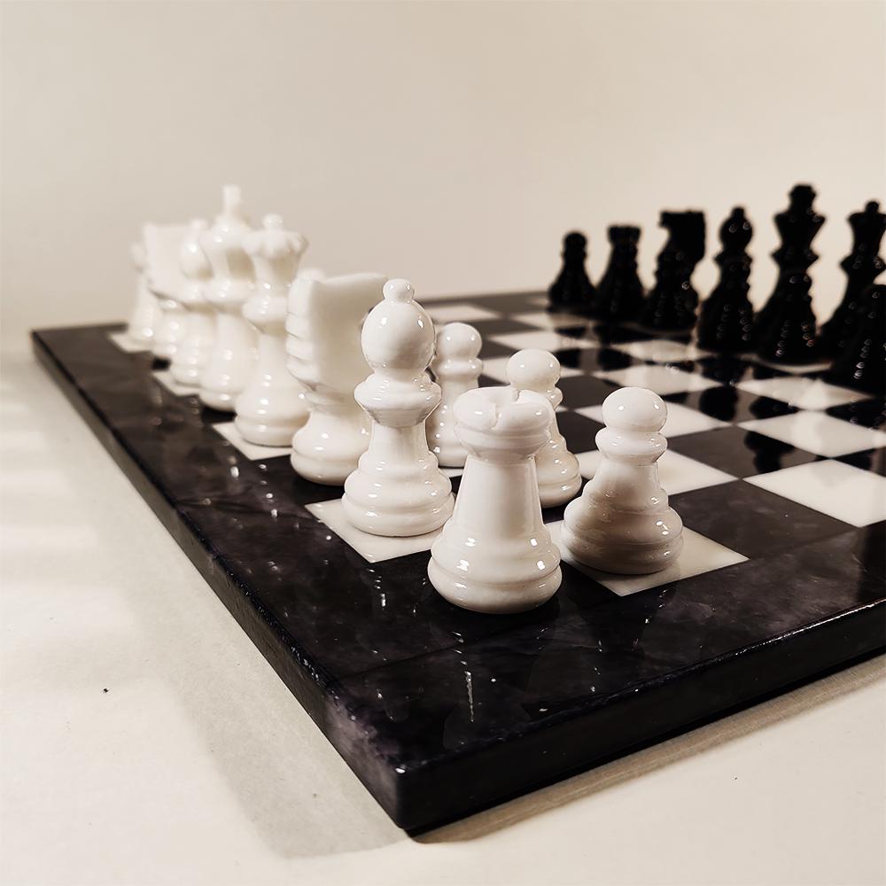 1970s Stunning Chess Set in Genuine Hand Carved Alabaster of Volterra - Black and White - Made in Italy