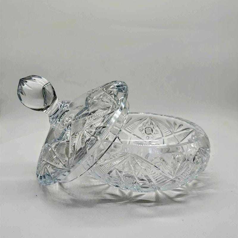 1960s  Jewelry Holder - Candy holder in Crystal. Made in Italy.
