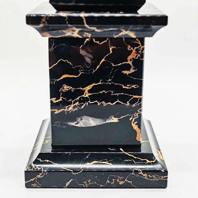 1970s Stunning Big Hand-Carved Obelisk in Black Marble of Portoro with Gold color veins. Made in Italy. 43 cm h.