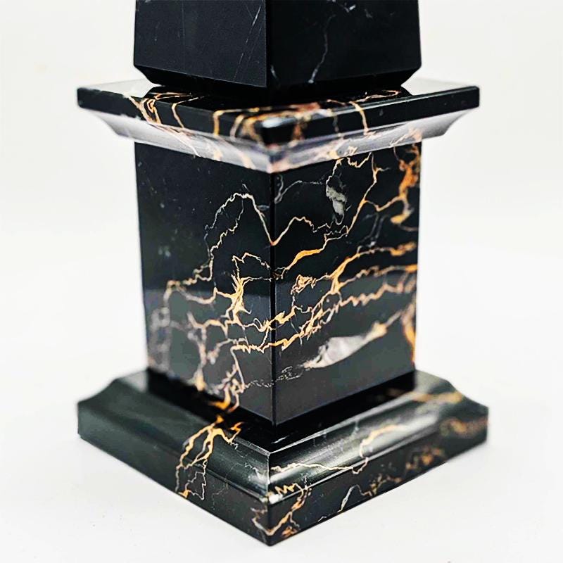 1970s Stunning Big Hand-Carved Obelisk in Black Marble of Portoro with Gold color veins. Made in Italy. 43 cm h.
